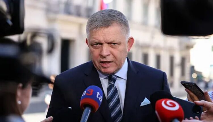 Sllovakia kërcënon Ukrainën me ndërprerjen e furnizimit me energji elektrike