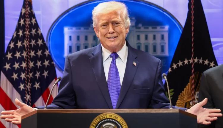 Trump shpall tarifë globale prej 10 për qind pas vendimit të Gjykatës Supreme
