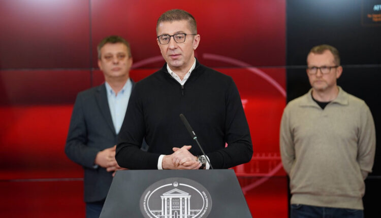 Mickovski kundër VLEN-it. “Studentët e  jurisprudencës mund të japin provimin në gjuhën shqipe” (VIDEO)
