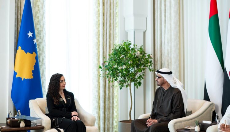 Osmani në Emiratet e Bashkuara Arabe takon homologë e zyrtarë të tjerë