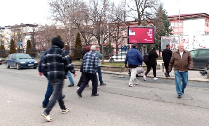 Kalimi i paligjshëm i këmbësorëve në Bit Pazar rihap debatin për sigurinë në trafik