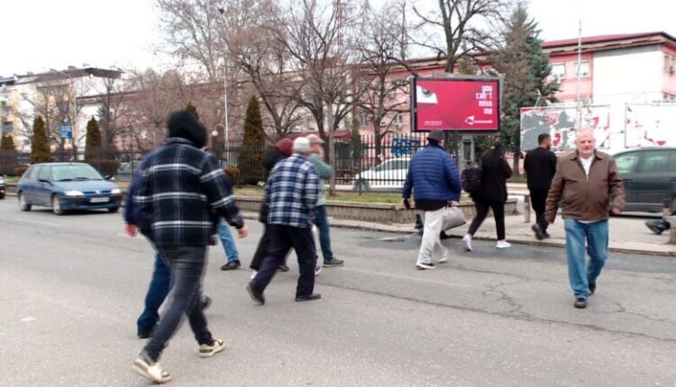 Kalimi i paligjshëm i këmbësorëve në Bit Pazar rihap debatin për sigurinë në trafik