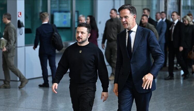 Sekretari i përgjithshëm i NATO-s mbërrin në Kiev për një vizitë të paparalajmëruar