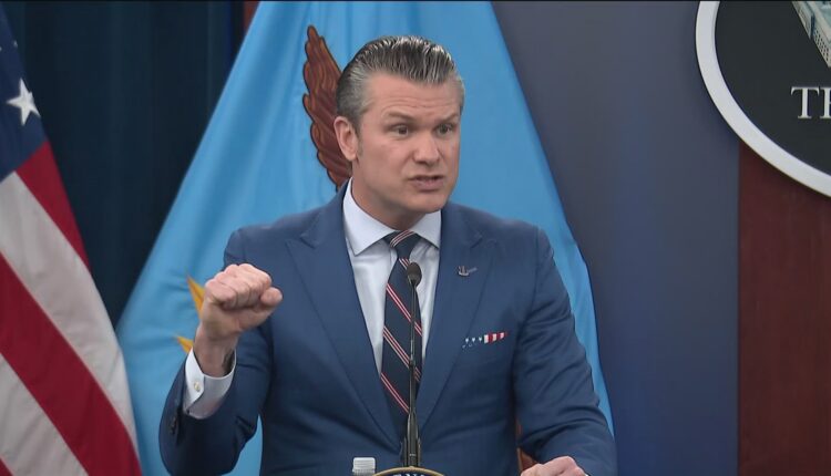 Hegseth paralajmëron Rusinë të mos përfshihet në luftën me Iranin