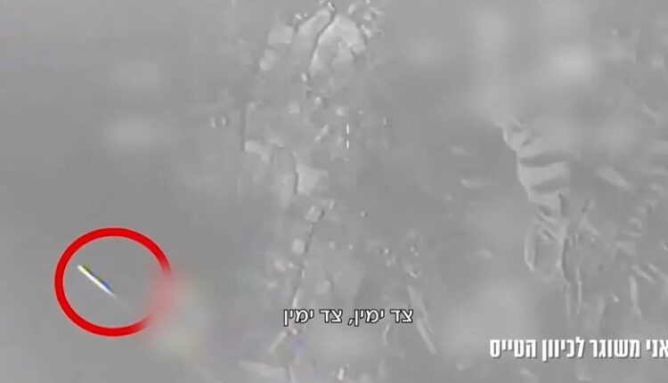 Momenti kur piloti luftarak izraelit shmang një raketë mbi Iran (VIDEO)