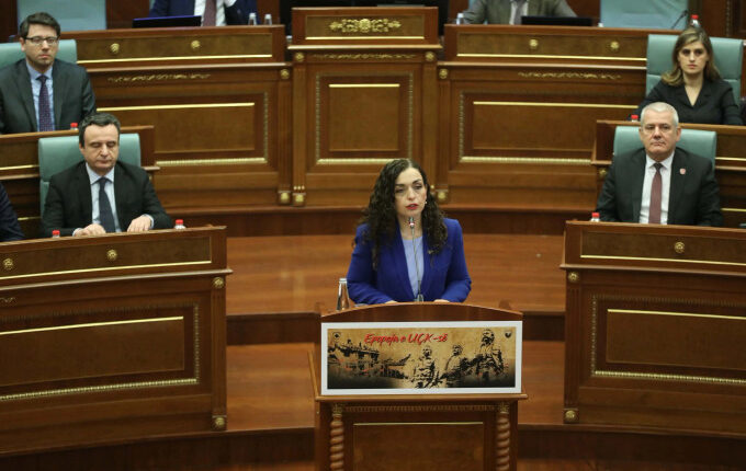 Osmani: Sakrifica e familjes Jashari në Prekaz ndryshoi drejtimin e historisë së Kosovës