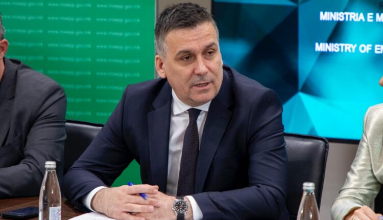 Hoxha: Regjistër digjital i ndotësve – për më shumë transparencë, përgjegjësi dhe besim