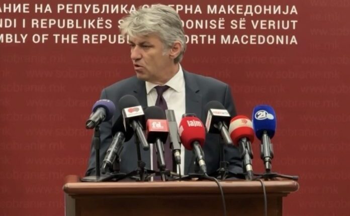 Sela: Arsyetimet e Mickoskit për devijimin e Korridorit 8, janë banal…Tendenca është lidhja me autostradën Serbi-Greqi