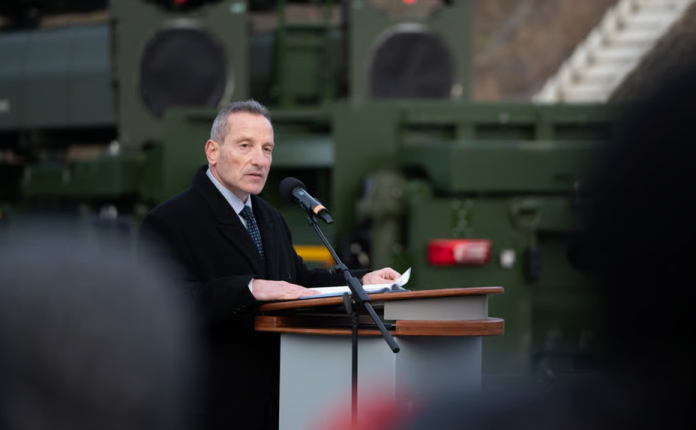 ‘Qëndrim armiqësor’ – Izraeli do të ndalojë blerjen e armëve nga Franca