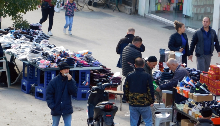 Analizë: Qytetarët dhe firmat tashmë po goditen nga një “cunami çmimesh”