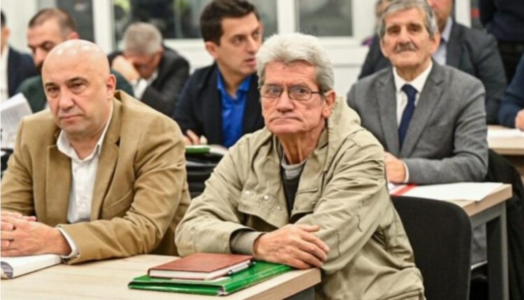 Vazhdon gjykimi për tragjedinë në kabarenë “Puls” në Koçan, iakuzuari thotë: “Jam i sëmurë, nuk kam fuqi të vij” – Gjykata kërcënon me paraburgim