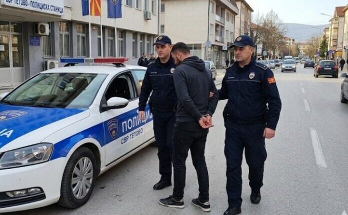 E përndjek dhe e kërcënon të dashurën: 30-vjeçari nga Shkupi arrestohet në Tetovë
