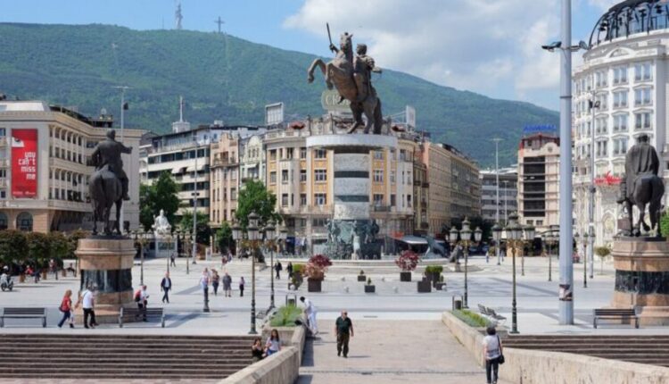 Sa i përket lirive civile e të drejtave politike, Maqedonia “pjesërisht e lirë”