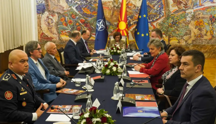 Siljanovska për gjendjen në Lindjen e Mesme: Ne jemi të sigurt, nuk duhet të shqetësohemi për momentin