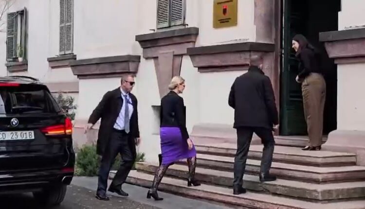 E dërguara e SHBA Nancy Vanhorn takon ministrin e Brendshëm