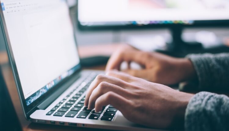 Në Maqedoni, 32.32% e qytetarëve përdorën shërbimet e-qeverisë në vitin 2025