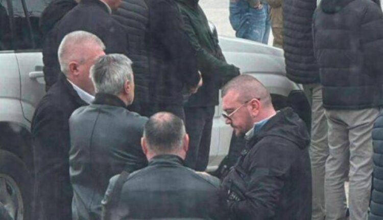 Ish-policë të MUP-it serb në ceremoninë e organizuar nga Komuna e Mitrovicës së veriut