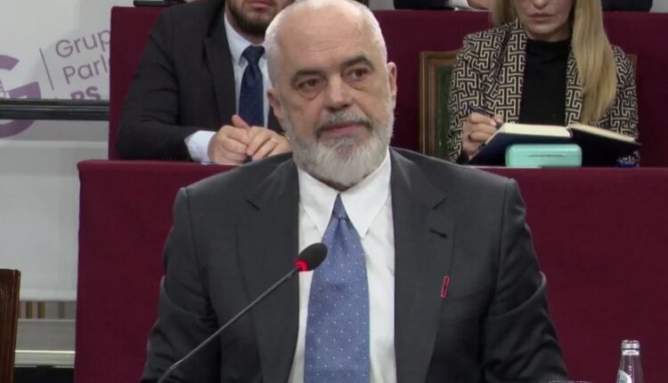Rama: Nuk akuzohet për vjedhje apo korrupsion! U bazuan në disa mesazhe të gjetura vite më vonë në celularin e një ish drejtori