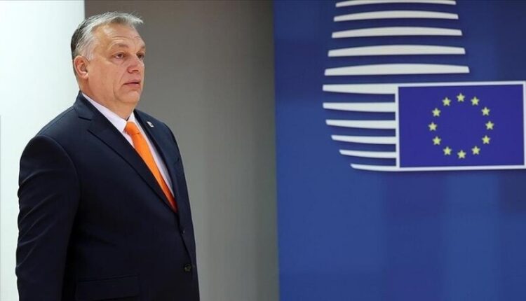 Liderët e BE-së kritikojnë kryeministrin hungarez për bllokimin e kredisë prej 103 miliardë dollarësh për Ukrainën