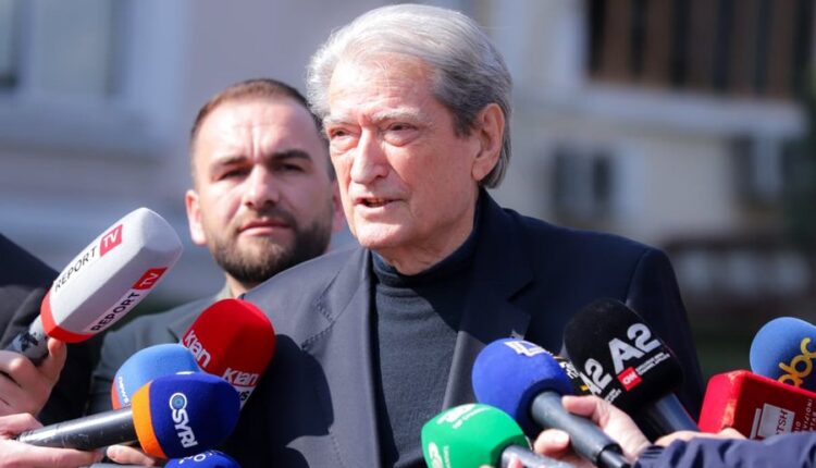 Protesta e 12 marsit, Berisha: Jemi në stinën e përmbysjes së diktatorëve. Ne do ta kryejmë vetë