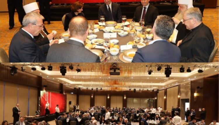 Kryeministri Mickoski shtroi iftar në emër të Qeverisë