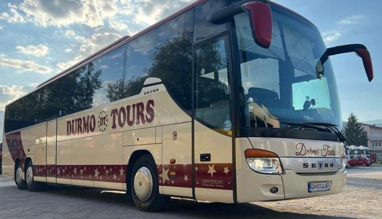 Drejtoria e Doganave: Janë gjetur 580 fishekë në autobusin e DURMO TOURS, dy të dyshuar janë privuar nga liria