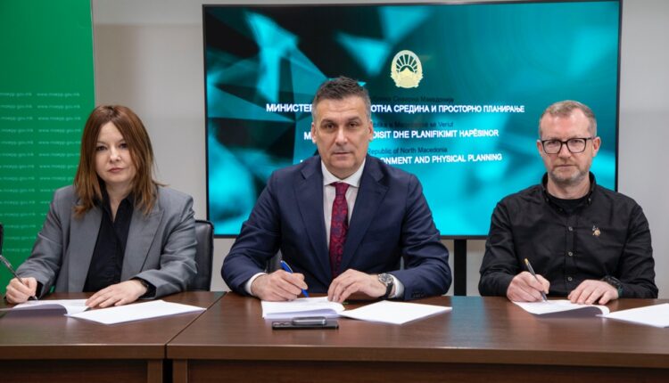 Hoxha: Nënshkrimi i marrëveshjes së parë kolektive është dëshmi e vlerësimit të punës së punëtorëve dhe avancimit të të drejtave të tyre