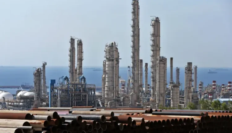 Mes bombardimeve, Irani shënon rritje rekord të të ardhurave nga nafta