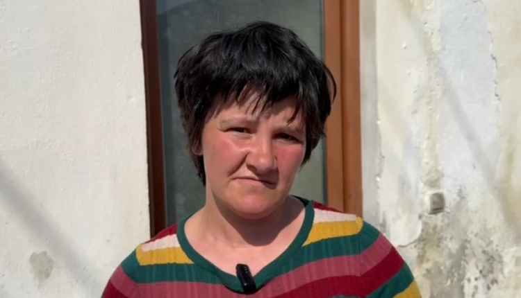 I vdiq foshnja dy muajshe, nëna nga Korça: Fajin e kanë doktorët e Tiranës