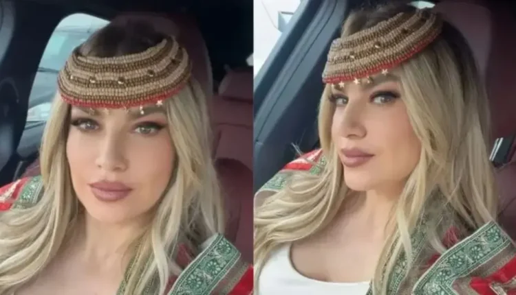 Me veshje kombëtare, Leonora merr pjesë në Gllogjan
