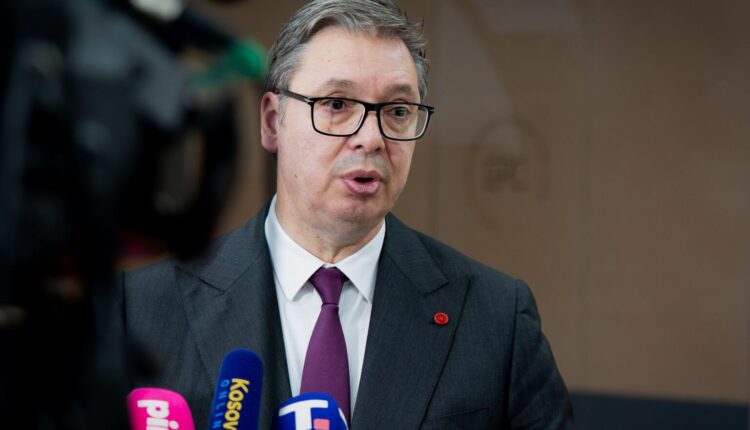 Vuçiç: Shqipëria, Kroacia dhe Kosova po përgatiten për sulm ndaj Serbisë