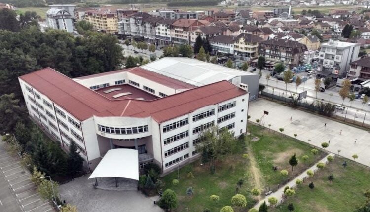 Rikthehen alarmet për bomba në Tetovë. Sot në dy shkolla të mesme