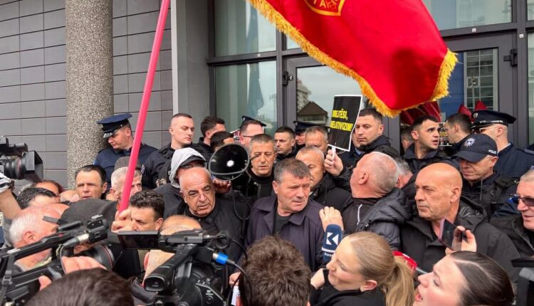OVL e UÇK-së: Nëse s’ka reflektim institucional, protestat do të vazhdojnë