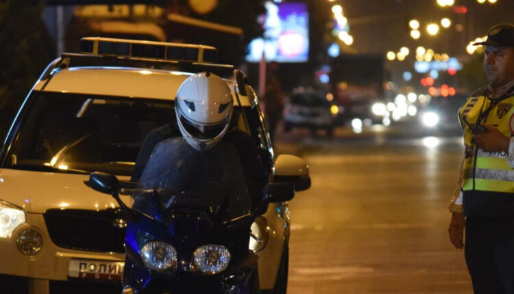 Privohen nga liria gjashtë vozitës për drejtim të pakujdesshëm, njëri ka drejtuar motoçikletë pa patentë shoferi, një vozitës tjetër ka shkaktuar aksident trafiku me 1.75 promilë alkool në gjak