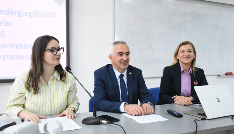 Autizmi nuk është paaftësi, por mënyrë e ndryshme e përjetimit të botës