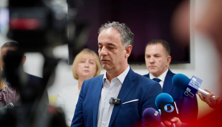 Aliu: Aparat i ri DEXA Scan në Klinikën TOARILUC në “Majqin Dom” – po e forcojmë diagnostikimin e osteoporozës si një sfidë serioze e shëndetit publik