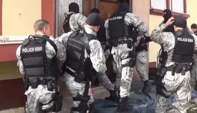 Goditje ndaj krimit të organizuar: Policia shkatërron grupin e drogës në Shkup, Strumicë dhe Shtip, 7 persona të arrestuar