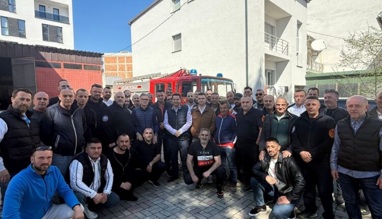 Harmonizimi i pagave, rritje deri në 40% e pagës bazë për zjarrfikësit e Gostivarit