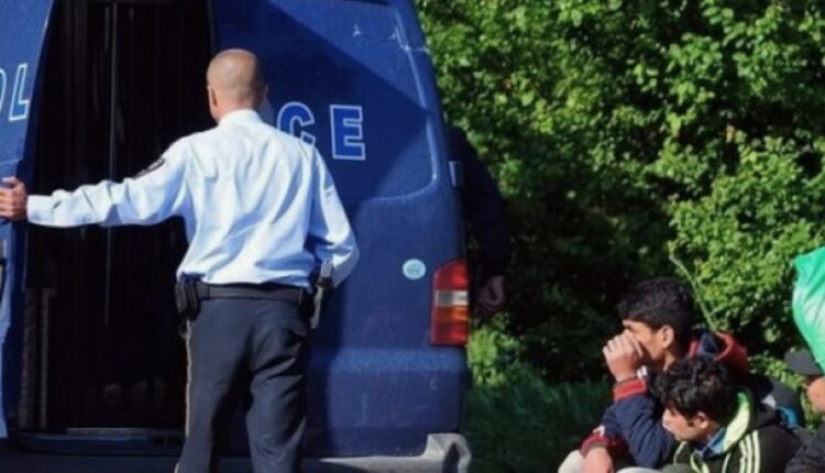 Privohet nga liria kontrabandisti i emigrantëve pranë VK Bllacë e Poshtme, gjenden katër persona nga India