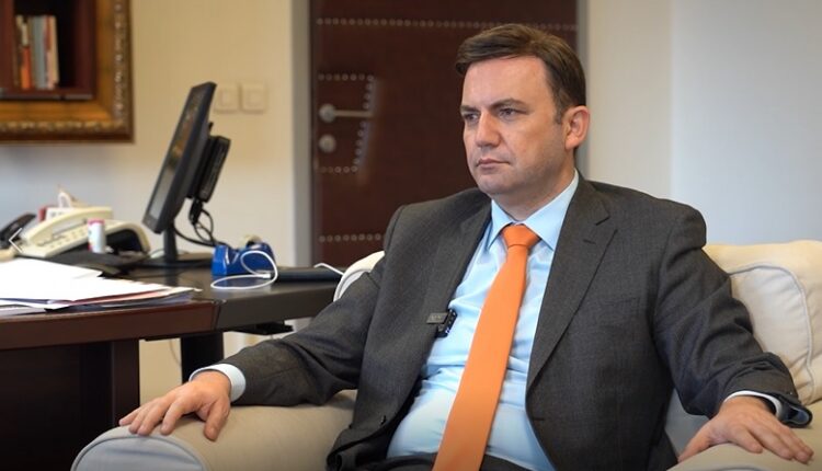 Bujar Osmani: Ja e vërteta e autostradës Shkup-Bllacë, pse u ndërtuan vetëm dy kilometra!?