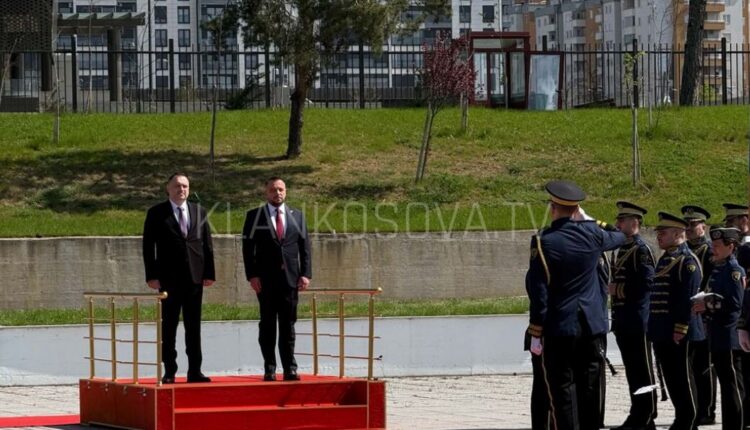 Kosova dhe Shqipëria synojnë të bashkëprodhojnë pajisje ushtarake