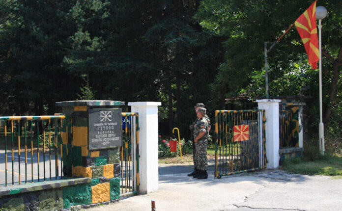 Kallëzim penal ndaj shoferit të autobusit, xhiroi ambientet brenda kazermës së Tetovës