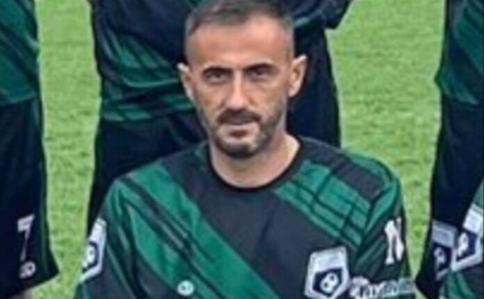 U rrëzua në fushë dhe nuk u ngrit më, futbollisti kosovar ndahet nga jeta në mënyrë tragjike