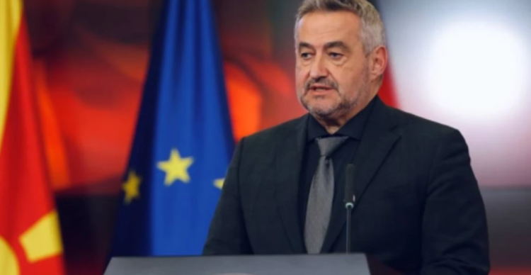 Klekovski: Tre mjekë kthyen 25 mijë euro në buxhet, u paguan më shumë seç duhej