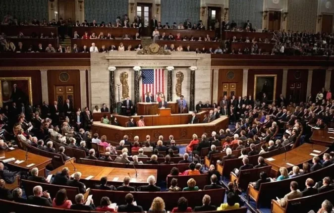 Senati amerikan hedh poshtë rezolutën për tërheqjen e forcave nga Irani