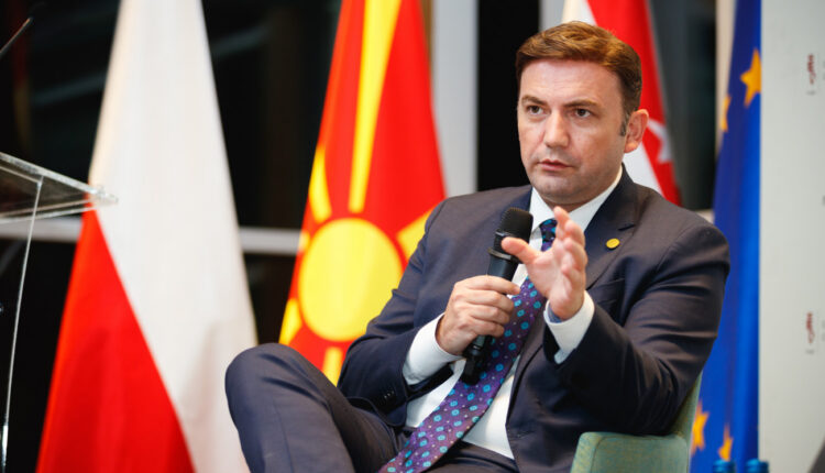 “Ankohen te kryeministri për njëri tjetrin”, Osmani: VLEN nuk ka peshë në ekzekutiv, nuk qëndrojmë prapa dere për tu futur në Qeveri