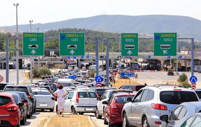 Oda e Turizmit kërkon nga Greqia pezullimin e kontrolleve biometrike (EES) për turistët e Maqedonisë gjatë verës