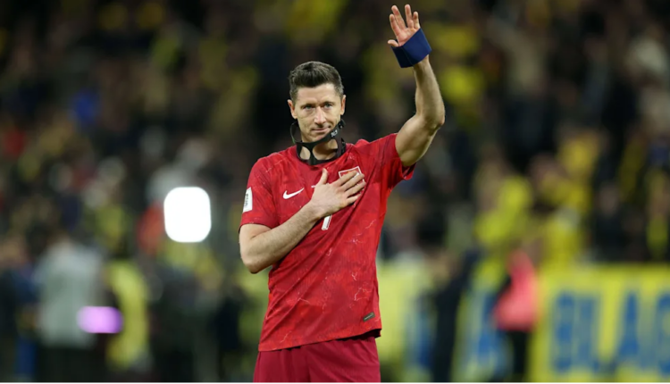 Eliminimi i Polonisë, Lewandowski mendon tërheqjen nga kombëtarja