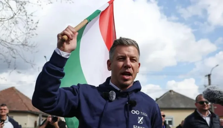 “Tani ose kurrë”/ Dikur bashkëpunëtor i Orbanit, sot rival i tij. Peter Magyar nis fushatën për zgjedhjet në Hungari