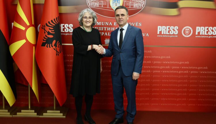 Kasami mirëpret ambasadoren e Holandës, Ozlem Canel